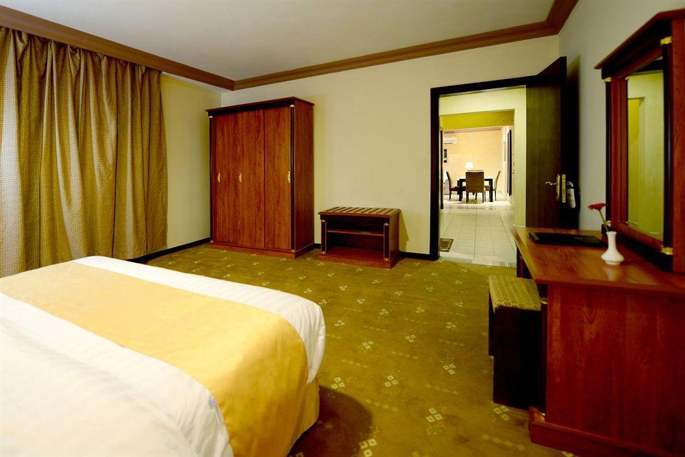 Boudl Al-Morouj Aparthotel Riyadh Ngoại thất bức ảnh